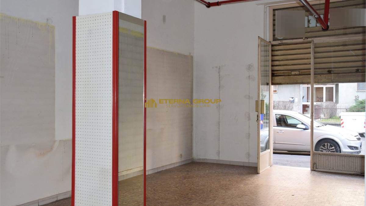 NEGOZIO - LOCALE PRINCIPALE