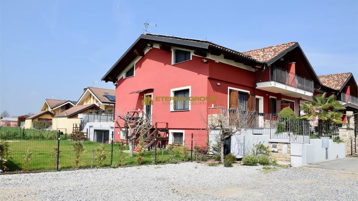FACCIATA - LATO SUD